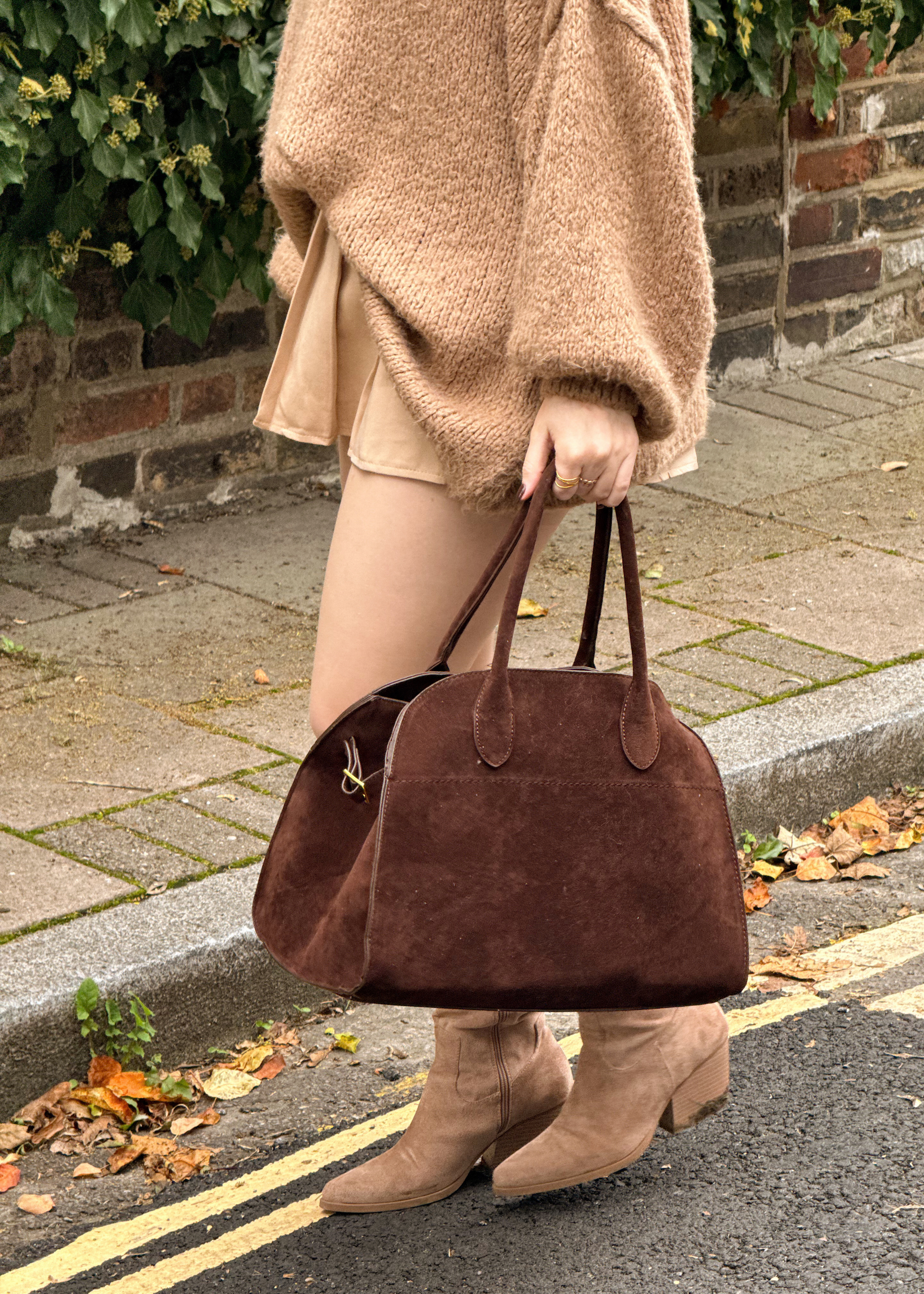 Musthave Wildledertasche - Kaffee