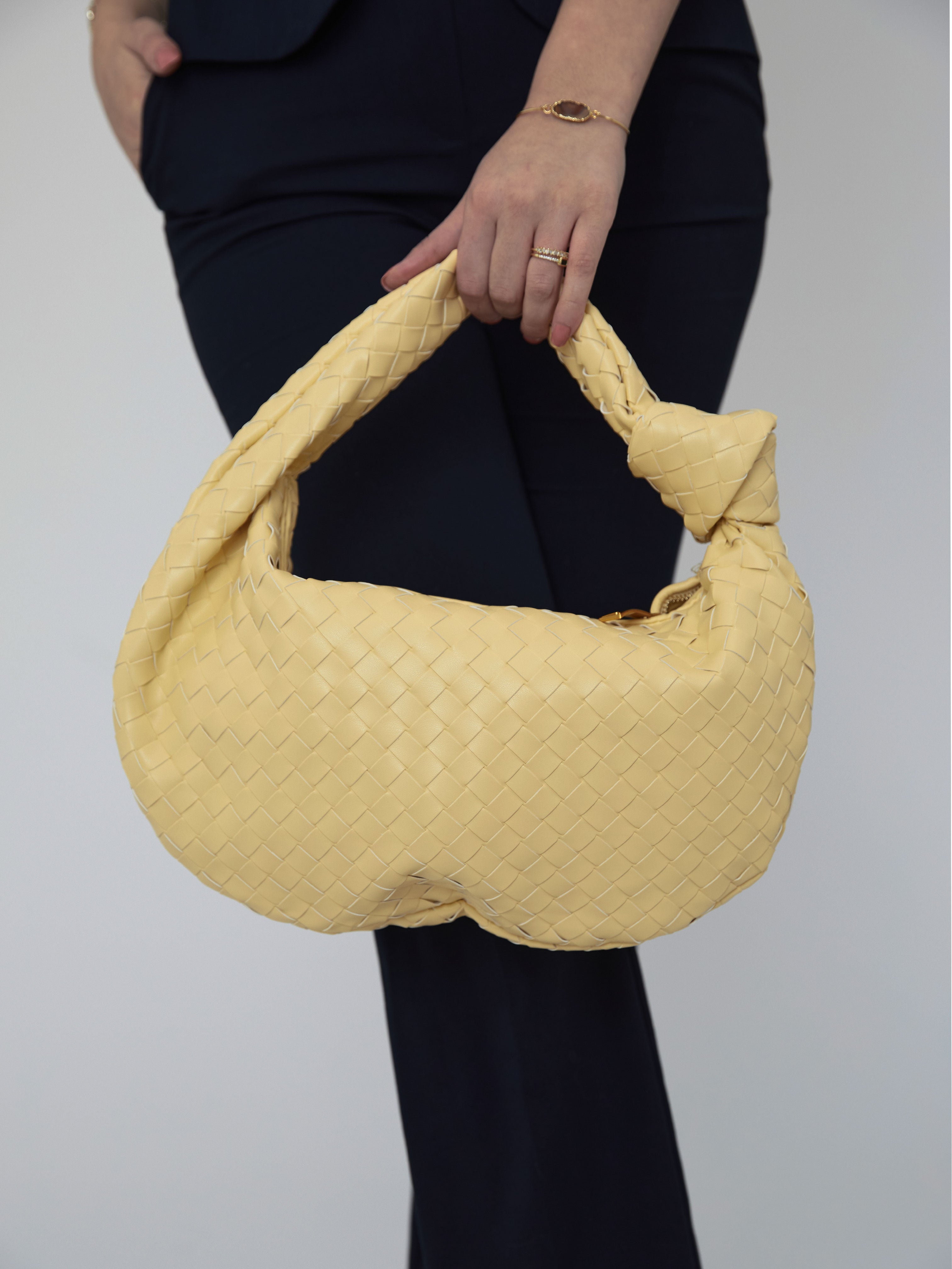 Medium Everyday Leather Bag - Light Yellow