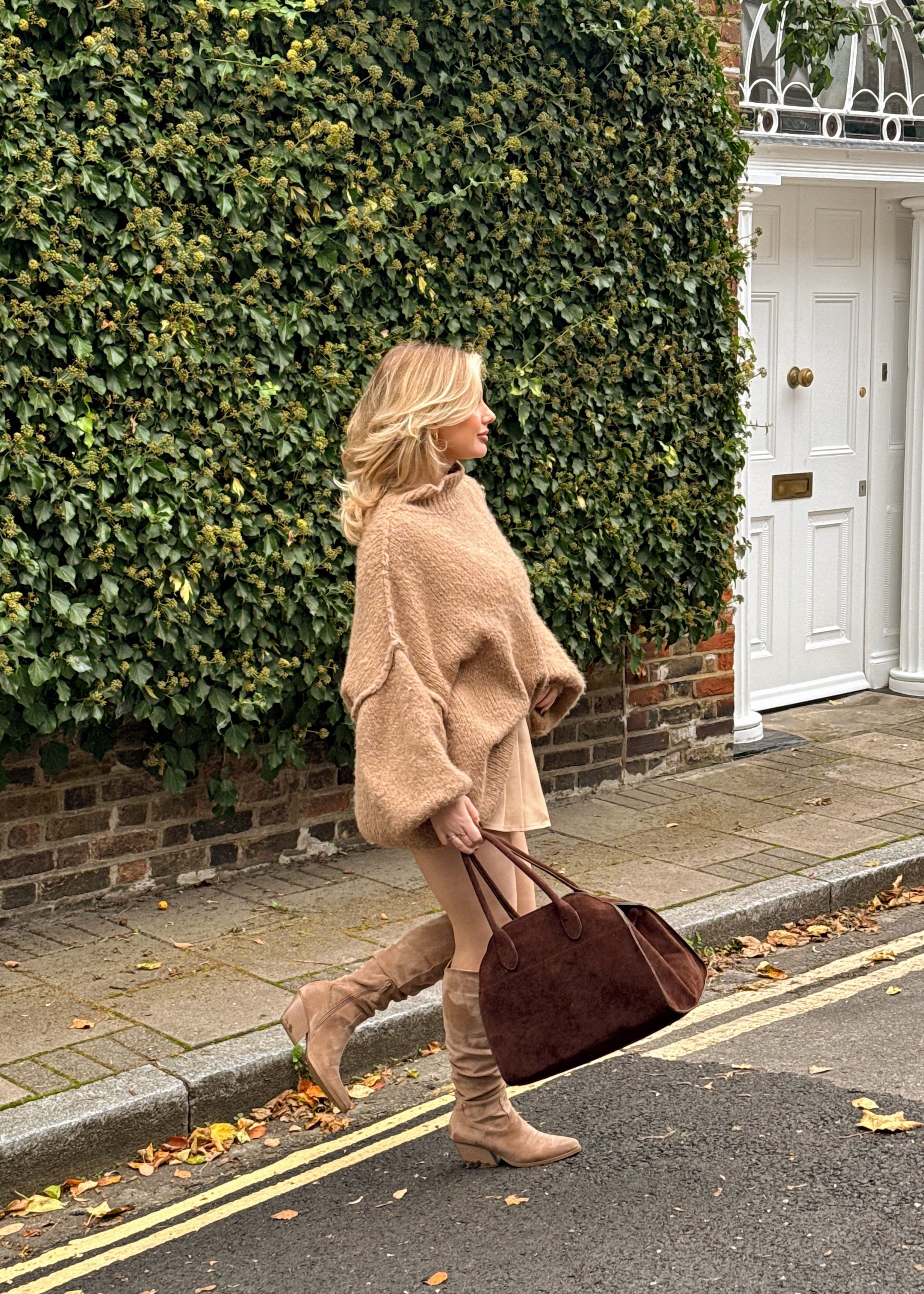 Musthave Suede Bag - Coffee