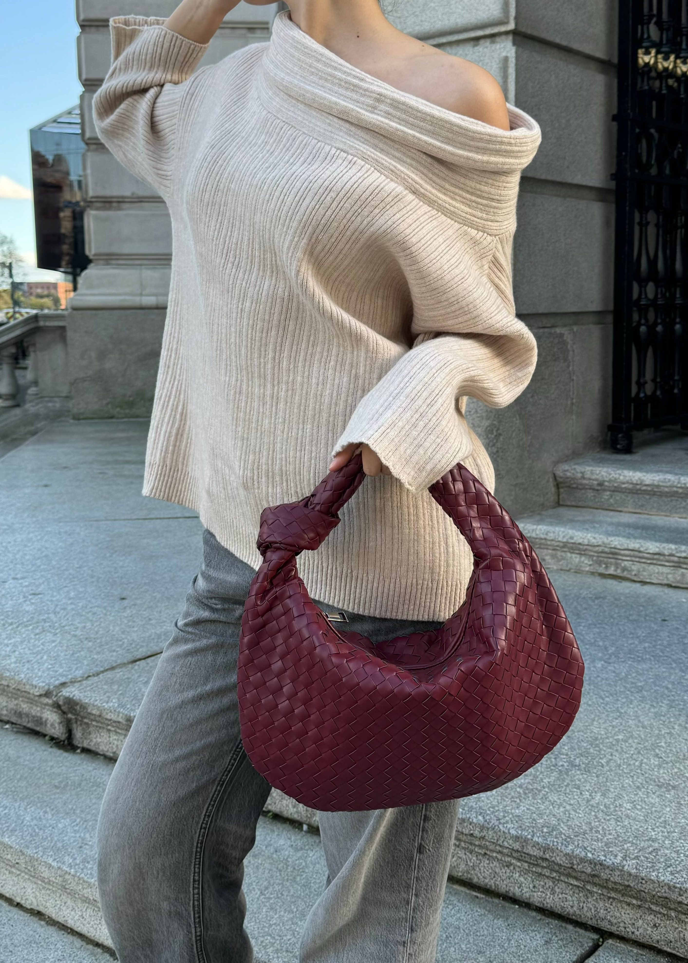 Medium Everyday Leather Bag - Wine Red